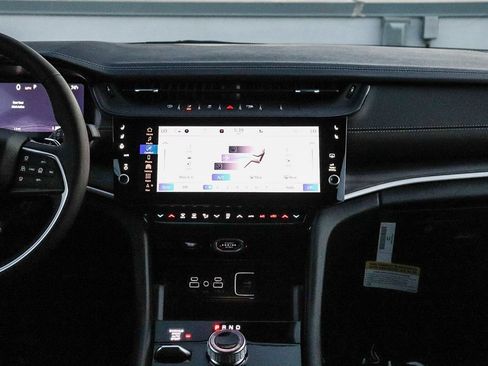 New 2026 Jeep Grand Cherokee Limited AWD/4WD image 16