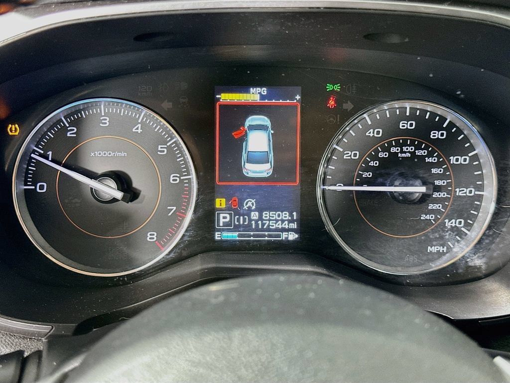Used 2020 Subaru Crosstrek 2.0i Limited w/ Moonroof Package w/Navigation AWD/4WD image 12