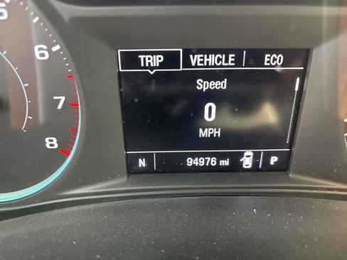 Used 2023 Chevrolet Malibu LS FWD image 10