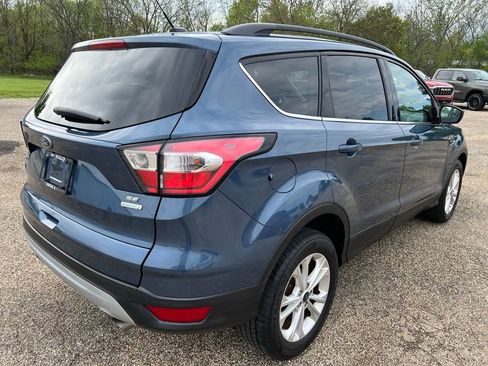 Used 2018 Ford Escape SE FWD image 7