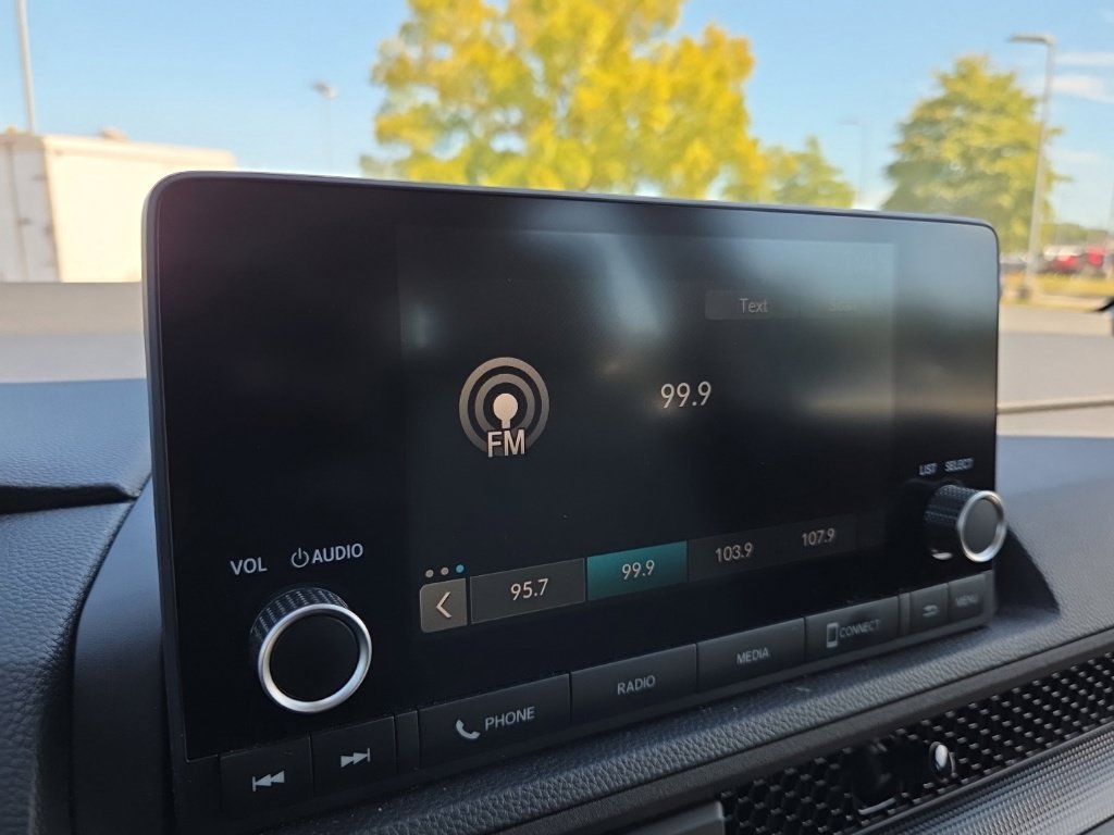 Used 2023 Honda CR-V LX image 34