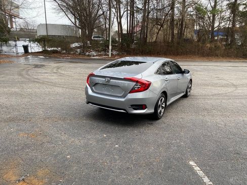 Used 2019 Honda Civic LX image 5