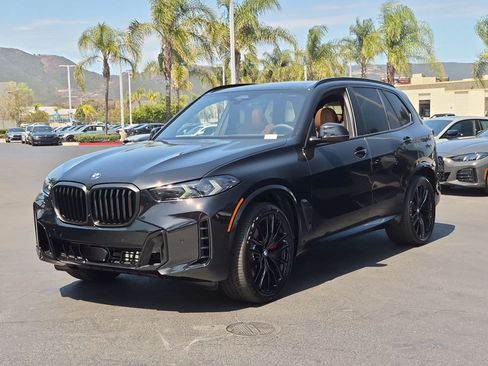 New 2026 BMW X5 xDrive40i w/ M Sport Package AWD/4WD image 5