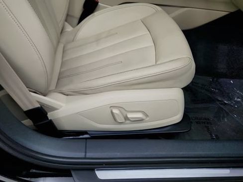 Used 2020 Audi A4 2.0T Premium w/ Convenience Package FWD image 36
