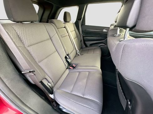 Used 2020 Jeep Grand Cherokee Laredo image 26