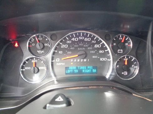 Used 2018 GMC Savana 3500 LT w/ LT Preferred Equipment Group RWD image 21