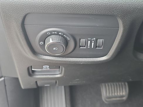 Used 2021 Jeep Grand Cherokee L Limited w/ Trailer Tow Group (B) AWD/4WD image 27