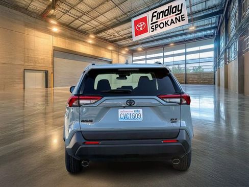 Used 2023 Toyota RAV4 XLE image 5