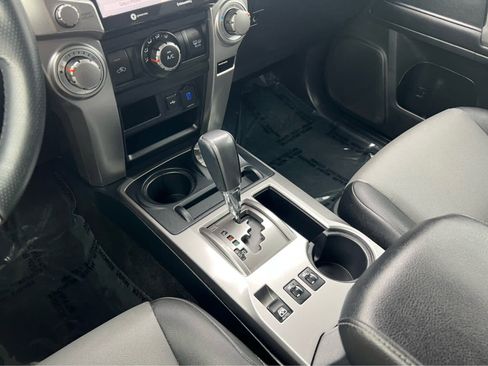 Used 2022 Toyota 4Runner SR5 Premium w/ Moonroof Package image 40