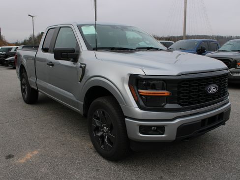 Used 2024 Ford F150 STX image 4