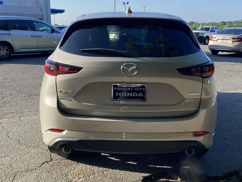 Used 2024 MAZDA CX-5 AWD 2.5 S w/ Select Package image 4