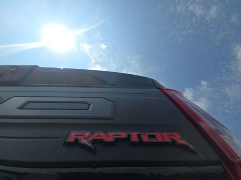 Used 2022 Ford F150 Raptor w/ Equipment Group 801A High AWD/4WD image 11