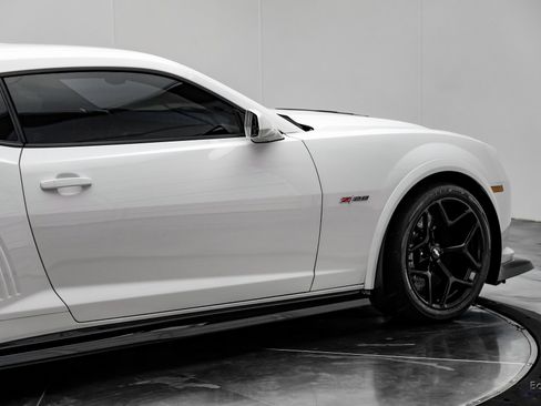 Used 2015 Chevrolet Camaro Z/28 image 15