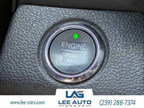 Used 2018 Ford F150 Lariat w/ Equipment Group 502A Luxury AWD/4WD image 28