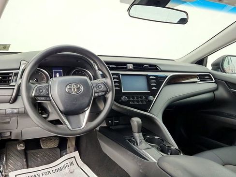 Used 2018 Toyota Camry LE w/ Protection Package (Q2) image 12