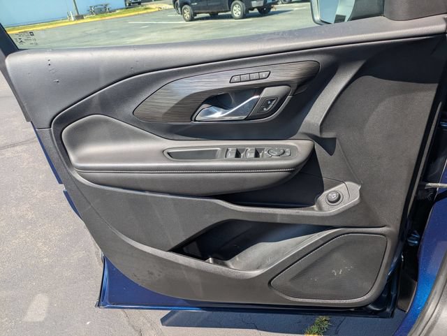 Certified 2022 GMC Terrain SLT w/ LPO, Floor Liner Package AWD/4WD image 11