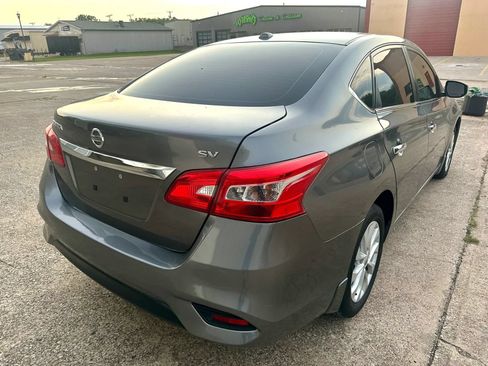 Used 2018 Nissan Sentra SV FWD image 6