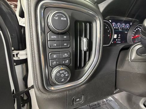 Used 2020 Chevrolet Silverado 1500 High Country w/ Z71 Off-Road Package AWD/4WD image 23