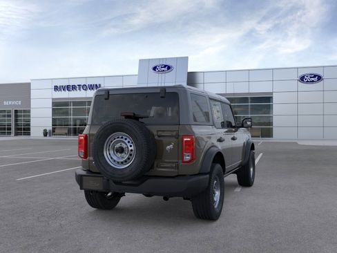 New 2025 Ford Bronco 4-Door AWD/4WD image 32