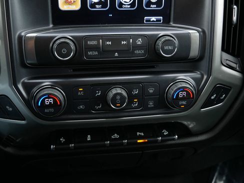 Used 2018 Chevrolet Silverado 1500 LT w/ All Star Edition image 18