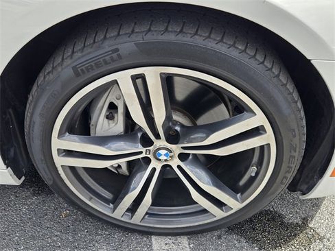 Used 2016 BMW 750i xDrive image 17