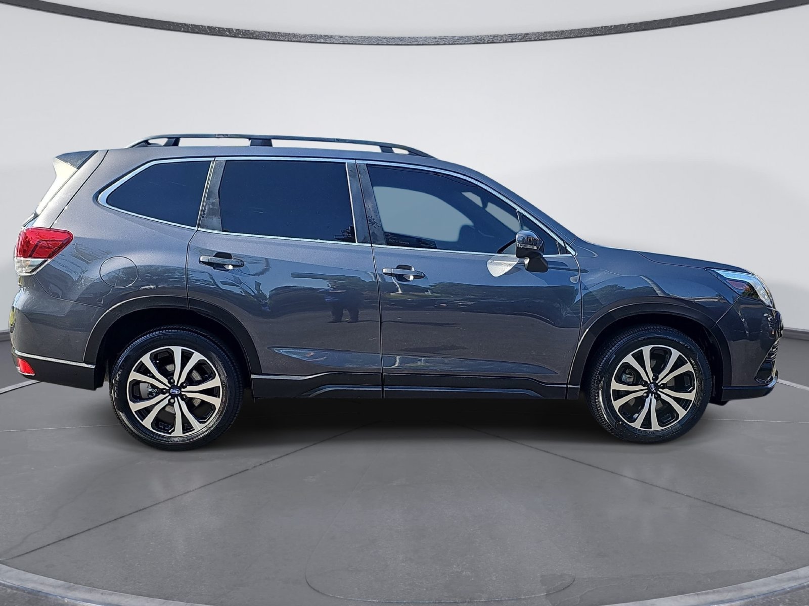 Certified 2024 Subaru Forester Limited AWD/4WD image 2