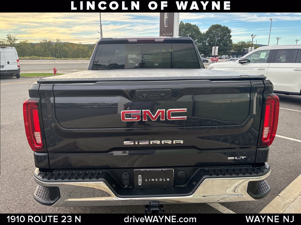 Used 2022 GMC Sierra 1500 SLT w/ SLT Convenience Package AWD/4WD image 4