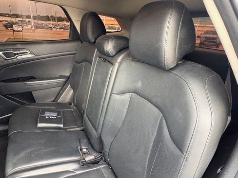 Used 2023 Kia Sportage EX FWD image 15