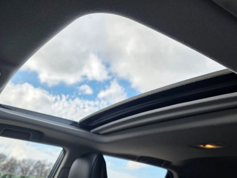 Used 2020 Toyota 4Runner Limited image 17