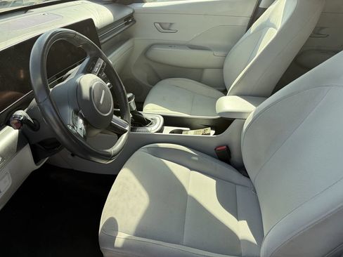 Certified 2025 Hyundai Kona SEL FWD image 6