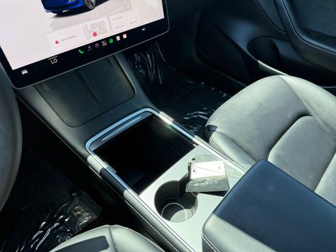 Used 2023 Tesla Model 3 Standard Range RWD image 13