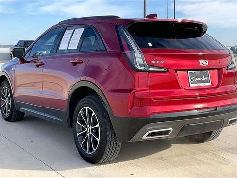 Used 2025 Cadillac XT4 Sport image 15