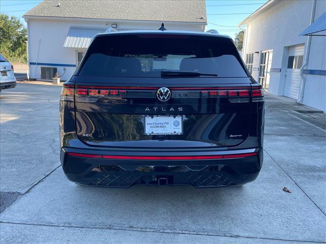 New 2027 Volkswagen Atlas SEL R-Line AWD/4WD image 21