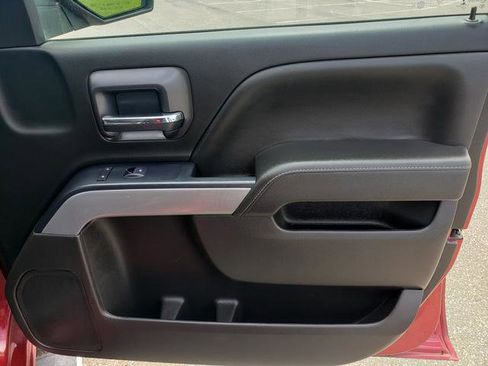 Used 2018 Chevrolet Silverado 1500 LT w/ All Star Edition AWD/4WD image 17