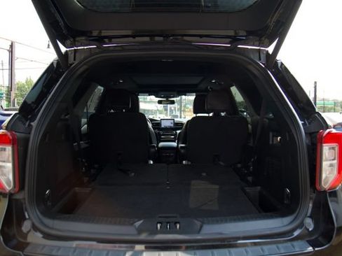 Certified 2023 Ford Explorer ST-Line w/ Class IV Trailer Tow Package AWD/4WD image 34
