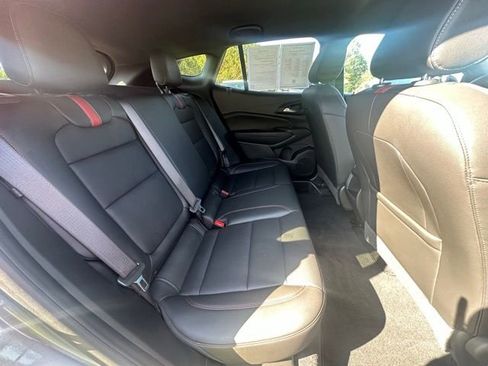 Certified 2024 Chevrolet Trax RS w/ Driver Confidence Package image 19