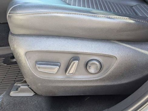 Used 2022 Toyota Highlander XSE FWD image 20