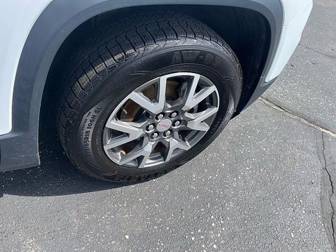 Used 2020 GMC Acadia SLE w/ Driver Convenience Package AWD/4WD image 10