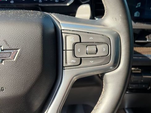 Used 2024 Chevrolet Silverado 1500 LT Trail Boss w/ Convenience Package II AWD/4WD image 22