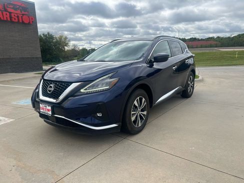 Used 2023 Nissan Murano SV image 2
