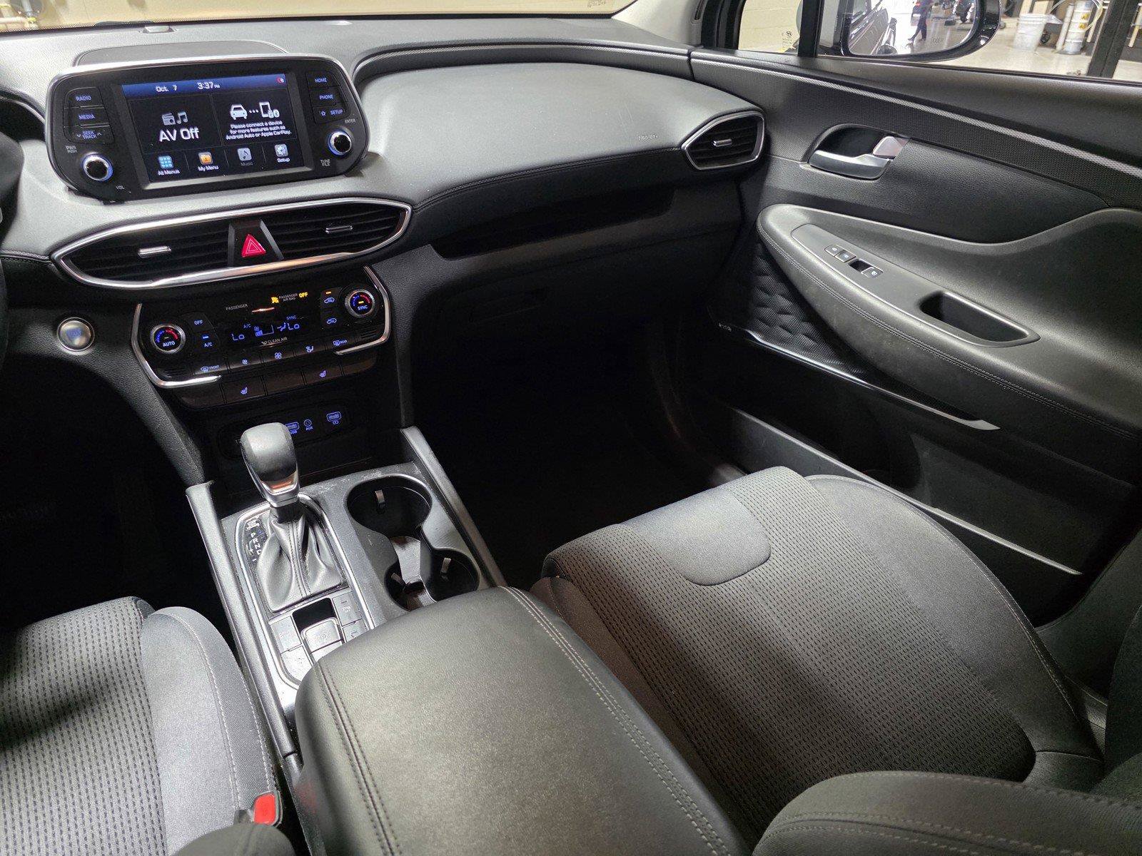 Used 2020 Hyundai Santa Fe SEL w/ Convenience Package FWD image 14