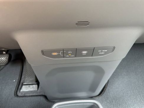 New 2026 Kia EV9 Wind image 34