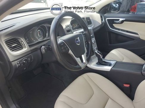 Used 2018 Volvo S60 T5 Inscription FWD image 15