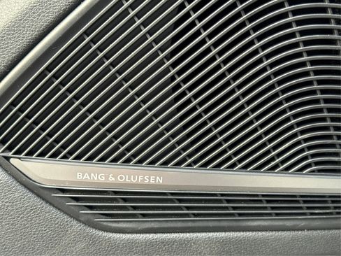 Used 2018 Audi A4 2.0T Premium Plus w/ Premium Plus Package image 30