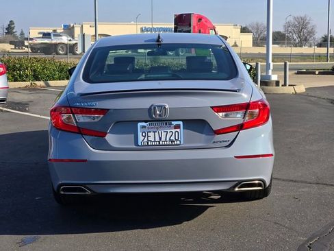 Used 2022 Honda Accord Sport image 5