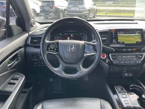 Used 2020 Honda Pilot Touring image 31