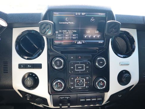 Used 2015 Ford F250 Lariat w/ Lariat Ultimate Package AWD/4WD image 11