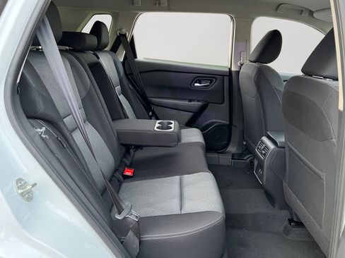 Used 2026 Nissan Rogue SV image 10