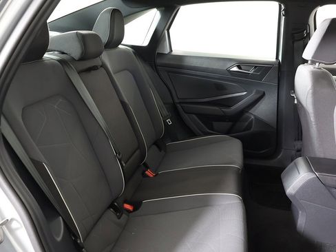 Used 2025 Volkswagen Jetta Sport image 32