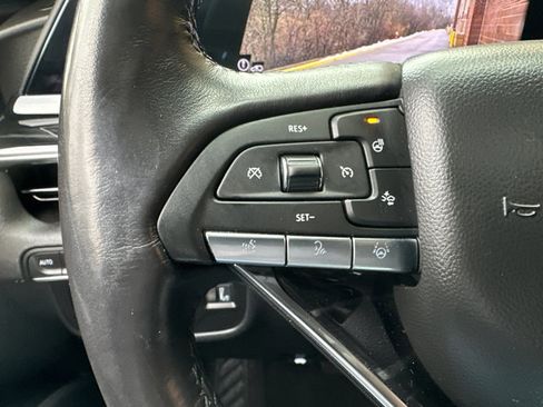 Used 2024 Cadillac Escalade ESV Sport w/ Touring Package image 19